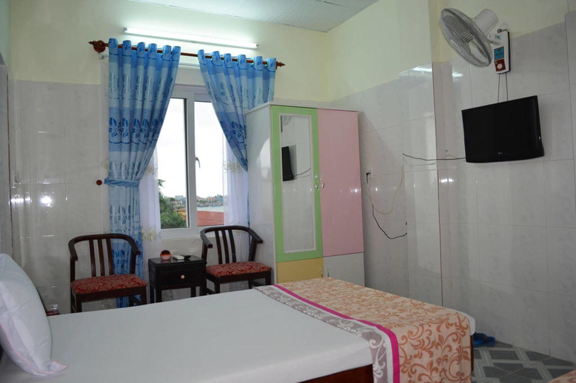 Anh Linh 1 Hotel Ðồng Hới Luaran gambar