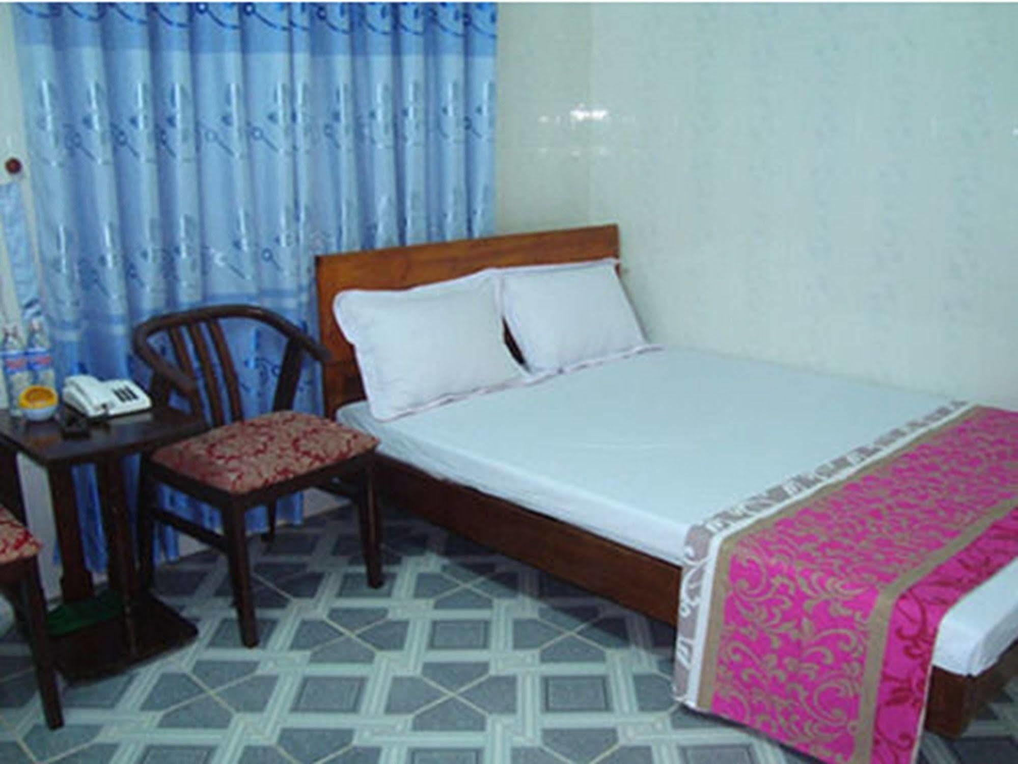 Anh Linh 1 Hotel Ðồng Hới Luaran gambar